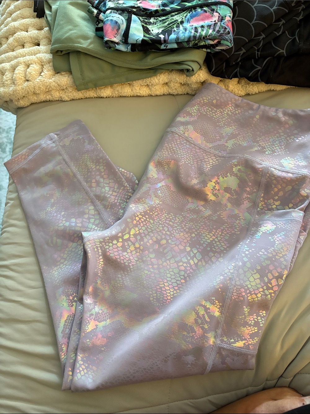 Iridescent Lavender Leggings